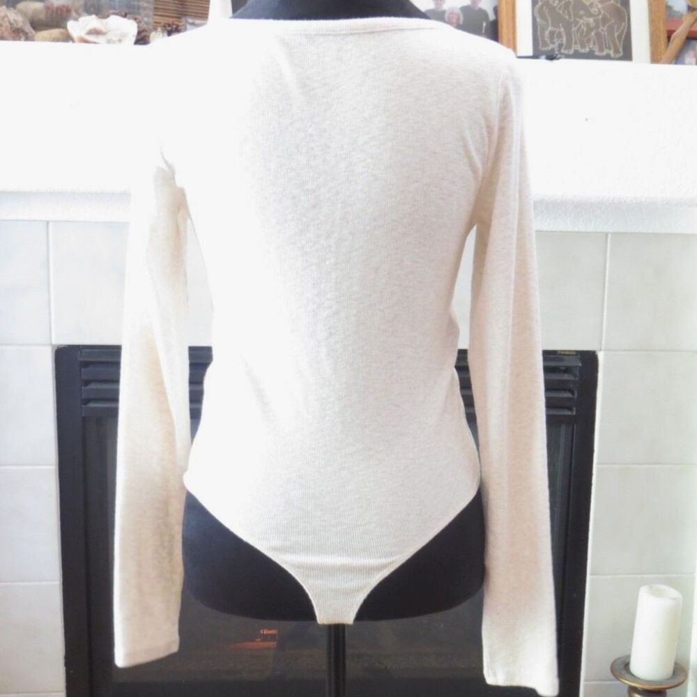 Aerie Women's Ribbed Long Sleeve Bodysuit Coquette/Minimalist Oatmeal M EUC - Picture 4 of 9